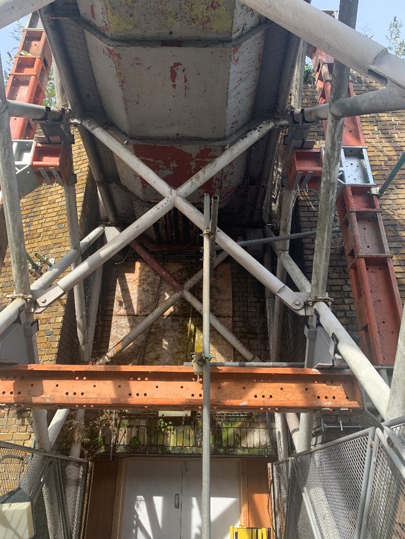 Figure 9: Visual inspection and cross-hatch adhesion testing for the steel elements coating assessment