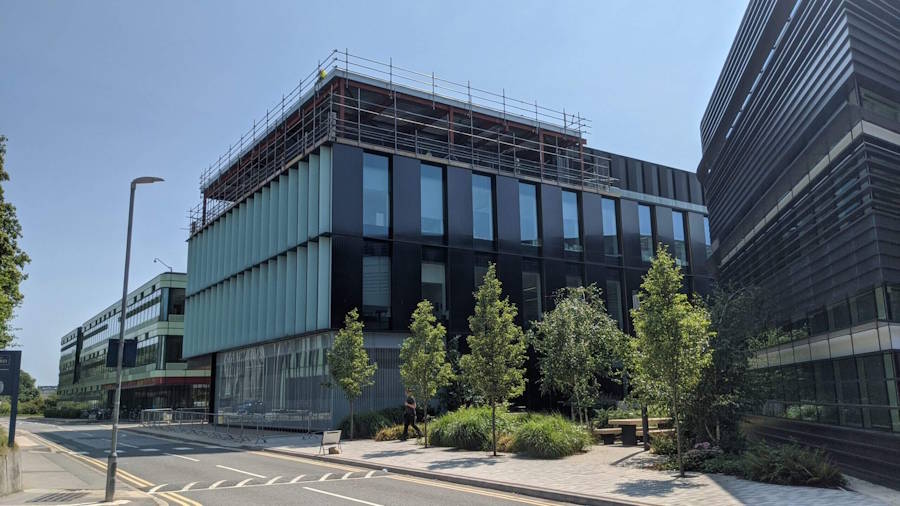 Kennedy Institute Extension - Flat Slab Punching Shear Strengthening